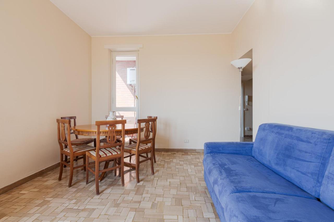 Milano - Roomy Apartment 300 M From M3 Affori Fn! Εξωτερικό φωτογραφία
