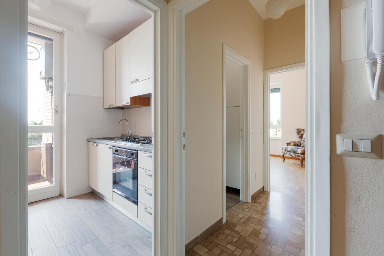 Milano - Roomy Apartment 300 M From M3 Affori Fn! Εξωτερικό φωτογραφία