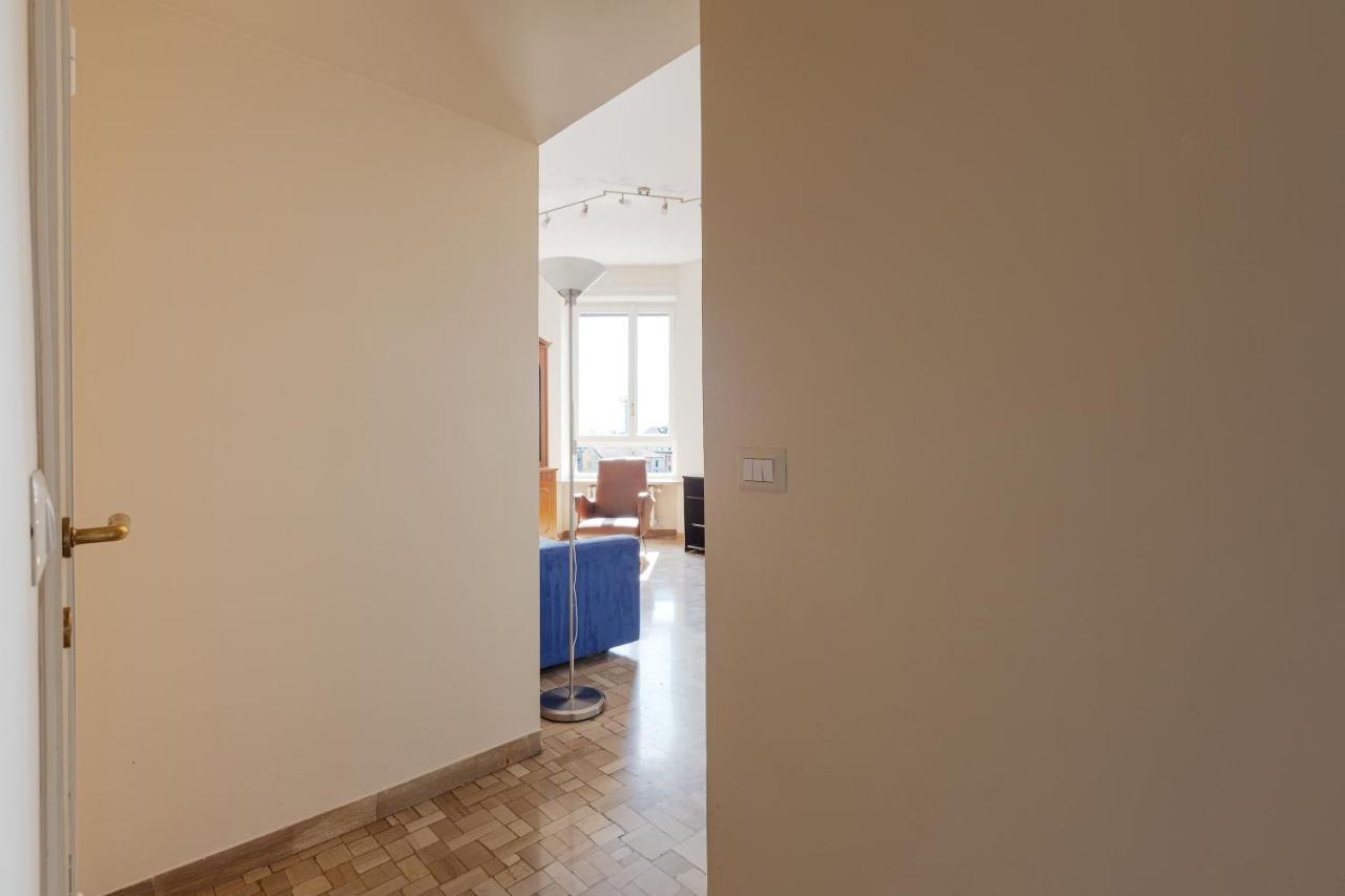 Milano - Roomy Apartment 300 M From M3 Affori Fn! Εξωτερικό φωτογραφία